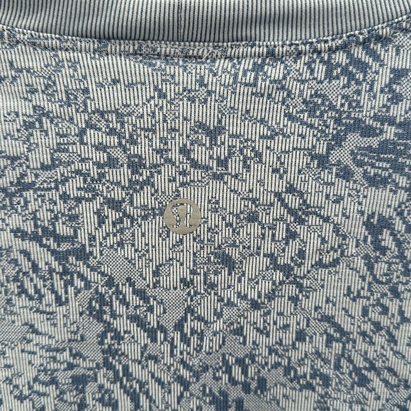 Lululemon Relaxed Swiftly Tee - Picture 3 of 3